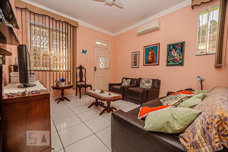 Sala de casa à venda com 5 quartos, 200m² em Fonseca, Niterói