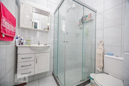 Casa à venda com 220m², 5 quartos e sem vaga Casa à venda com 220m², 5 quartos e sem vagaBanheiro da Suíte