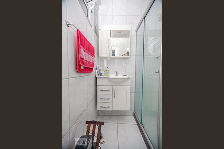 Casa à venda com 220m², 5 quartos e sem vaga Casa à venda com 220m², 5 quartos e sem vagaBanheiro da Suíte