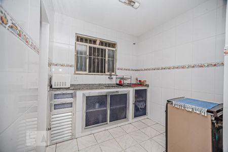 Casa à venda com 220m², 5 quartos e sem vaga Casa à venda com 220m², 5 quartos e sem vagaCozinha