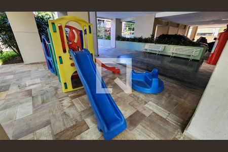 Apartamento para alugar com 148m², 3 quartos e 2 vagas Apartamento para alugar com 148m², 3 quartos e 2 vagasÁrea comum - Playground