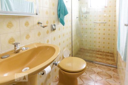 Apartamento à venda com 62m², 2 quartos e 1 vaga Apartamento à venda com 62m², 2 quartos e 1 vagaBanheiro