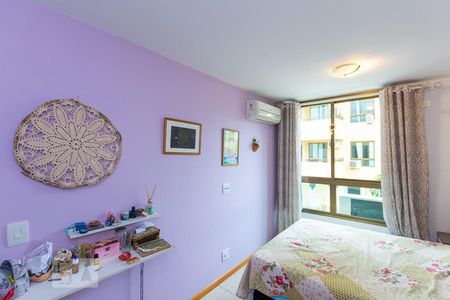Suite  de apartamento à venda com 2 quartos, 67m² em Santa Rosa, Niterói