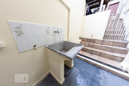 Casa para alugar com 40m², 1 quarto e sem vagaÁrea de Serviço