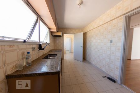 Apartamento à venda com 97m², 4 quartos e 1 vaga Apartamento à venda com 97m², 4 quartos e 1 vagaCozinha