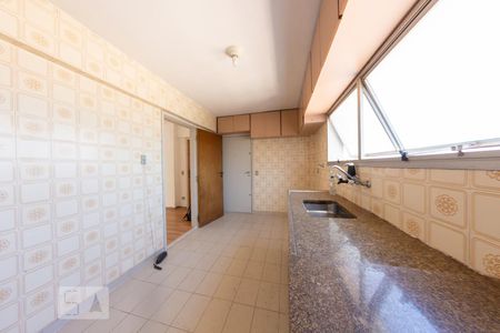 Apartamento à venda com 97m², 4 quartos e 1 vaga Apartamento à venda com 97m², 4 quartos e 1 vagaCozinha