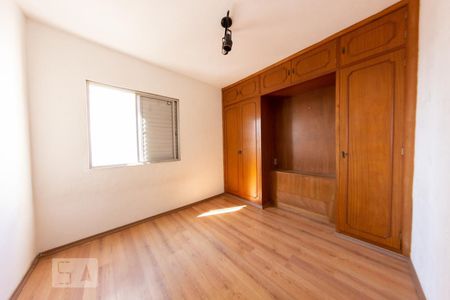 Apartamento à venda com 97m², 4 quartos e 1 vaga Apartamento à venda com 97m², 4 quartos e 1 vagaQuarto 2