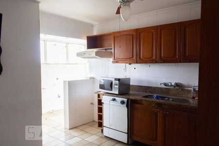 Apartamento à venda com 117m², 3 quartos e 2 vagasCozinha