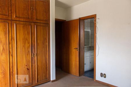 Apartamento à venda com 117m², 3 quartos e 2 vagasSuíte