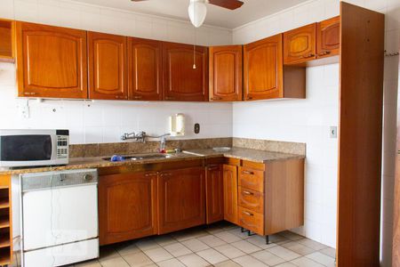 Apartamento à venda com 117m², 3 quartos e 2 vagasCozinha