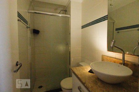 Apartamento para alugar com 45m², 2 quartos e sem vagaBanheiro