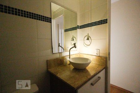 Apartamento para alugar com 45m², 2 quartos e sem vagaBanheiro