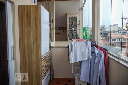 Casa à venda com 85m², 2 quartos e 2 vagasSacada do Quarto 2