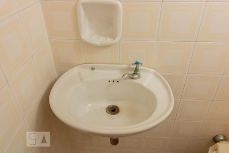 Apartamento à venda com 77m², 1 quarto e 1 vagaBanheiro de Serviço