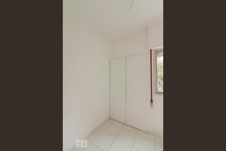 Apartamento à venda com 77m², 1 quarto e 1 vagaQuarto