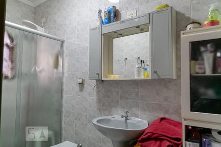 Casa à venda com 220m², 3 quartos e 3 vagas Casa à venda com 220m², 3 quartos e 3 vagasBanheiro suíte