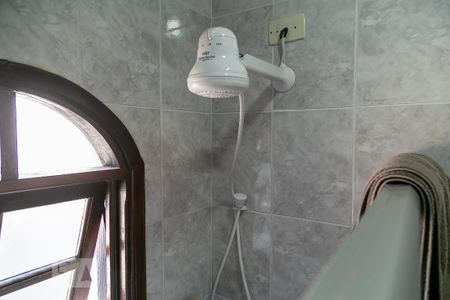 Casa à venda com 220m², 3 quartos e 3 vagas Casa à venda com 220m², 3 quartos e 3 vagasBanheiro social - Detalhe