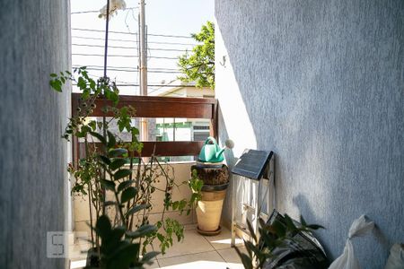 Casa à venda com 220m², 3 quartos e 3 vagas Casa à venda com 220m², 3 quartos e 3 vagasVaranda quartos