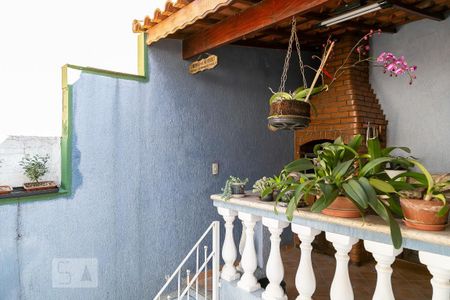 Casa à venda com 220m², 3 quartos e 3 vagas Casa à venda com 220m², 3 quartos e 3 vagasVista Suíte