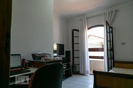 Casa à venda com 220m², 3 quartos e 3 vagas Casa à venda com 220m², 3 quartos e 3 vagasQuarto 1