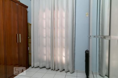 Casa à venda com 220m², 3 quartos e 3 vagas Casa à venda com 220m², 3 quartos e 3 vagasQuarto 2