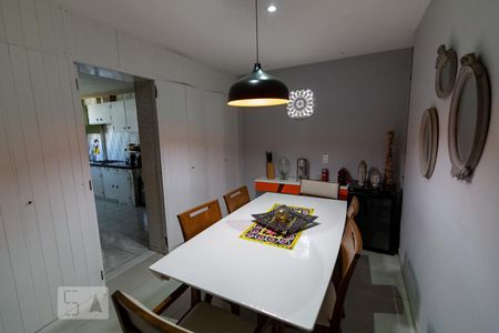 Apartamento à venda com 149m², 4 quartos e 1 vagaCopa