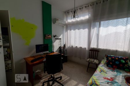Apartamento à venda com 149m², 4 quartos e 1 vagaQuarto 2