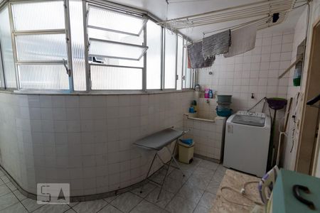 Apartamento à venda com 149m², 4 quartos e 1 vagaÁrea de Serviço