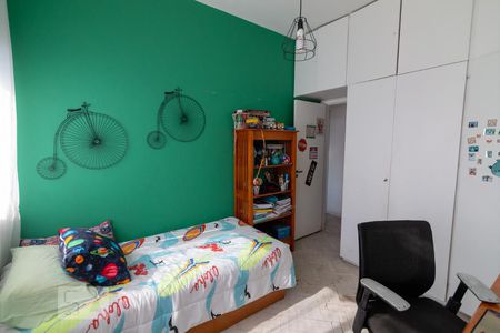 Apartamento à venda com 149m², 4 quartos e 1 vagaQuarto 2