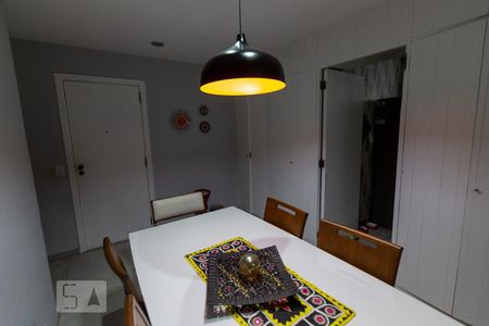 Apartamento à venda com 149m², 4 quartos e 1 vagaCopa