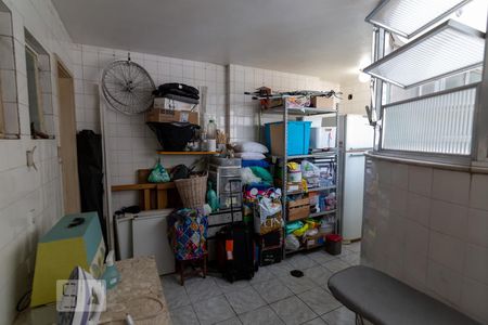 Apartamento à venda com 149m², 4 quartos e 1 vagaÁrea de Serviço