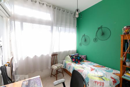 Apartamento à venda com 149m², 4 quartos e 1 vagaQuarto 2