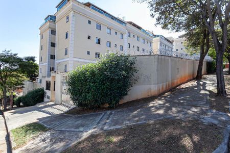 Apartamento para alugar com 47m², 2 quartos e 1 vagaFachada do condomínio