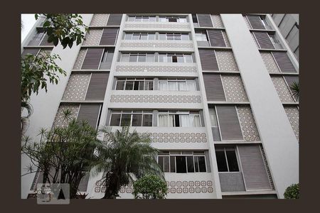 Apartamento à venda com 130m², 3 quartos e 1 vagaFachada