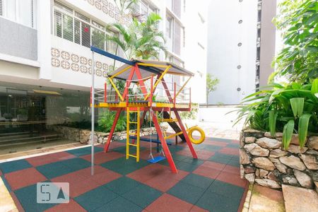 Apartamento à venda com 130m², 3 quartos e 1 vagaÁrea Comum - Playground