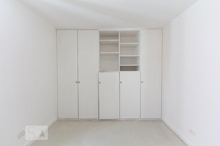 Apartamento à venda com 130m², 3 quartos e 1 vagaQuarto 