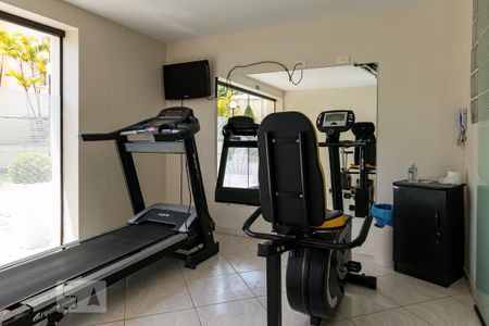Apartamento à venda com 45m², 1 quarto e 1 vaga Apartamento à venda com 45m², 1 quarto e 1 vagaÁrea comum - Academia