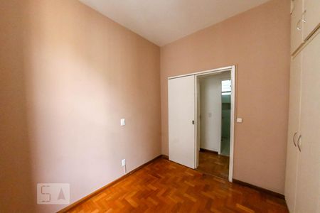 Quarto 1 de apartamento para alugar com 2 quartos, 84m² em Centro, Belo Horizonte