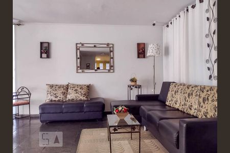 Apartamento à venda com 57m², 2 quartos e 1 vaga Apartamento à venda com 57m², 2 quartos e 1 vagaÁrea Comum - Hall de Entrada