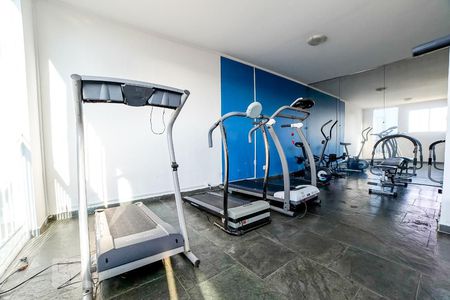 Apartamento à venda com 57m², 2 quartos e 1 vaga Apartamento à venda com 57m², 2 quartos e 1 vagaÁrea Comum - Academia