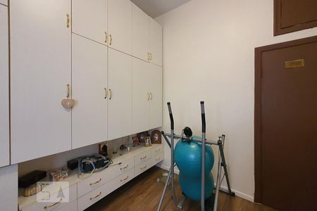 Apartamento à venda com 198m², 2 quartos e 1 vagaQuarto 2