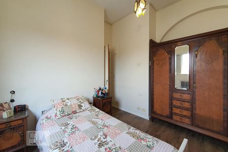 Quarto 1 de apartamento à venda com 2 quartos, 198m² em Vila Monumento, São Paulo