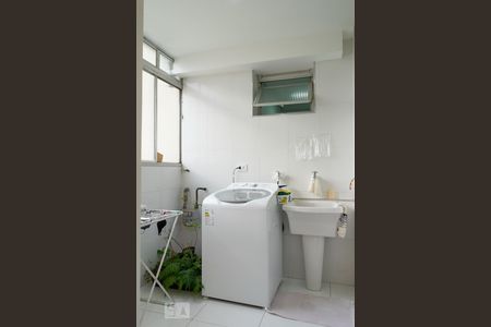 Apartamento à venda com 262m², 4 quartos e 1 vagaÁrea de serviço