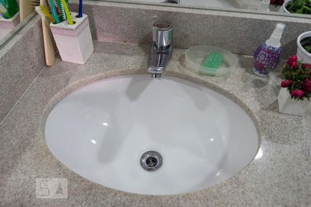 Apartamento à venda com 262m², 4 quartos e 1 vagaBanheiro da suíte