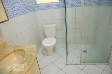 Apartamento para alugar com 95m², 3 quartos e sem vagaBanheiro