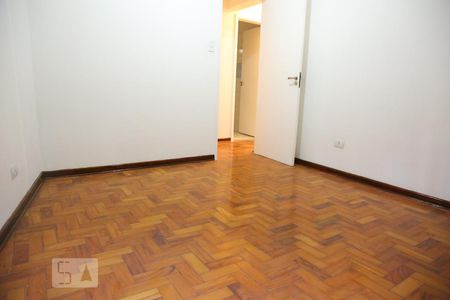Apartamento para alugar com 95m², 3 quartos e sem vagaQuarto 2