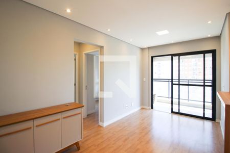 Sala de apartamento para alugar com 2 quartos, 54m² em Indianópolis, São Paulo