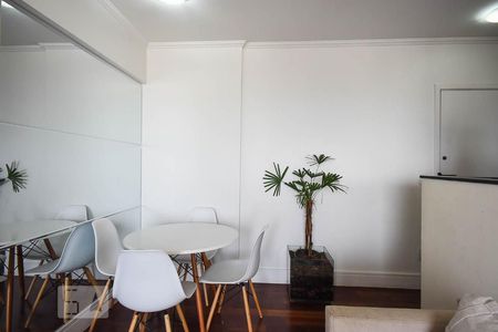 Apartamento à venda com 51m², 2 quartos e 1 vagaSala de jantar