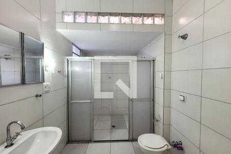 Casa à venda com 350m², 3 quartos e 2 vagasBanheiro
