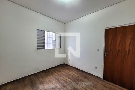 Casa à venda com 350m², 3 quartos e 2 vagasQuarto 3